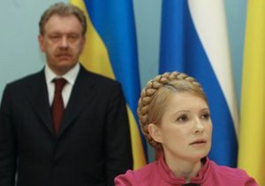 Тимошенко заявила, что оформила газовые директивы по просьбе Дубины