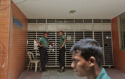 В Бангладеш задержаны тысячи человек из-за убийства индуистских священников