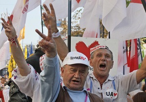 Батьківщина намерена митинговать в центре Харькова, несмотря на решение суда
