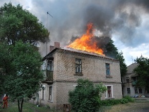 В Луганской области двое детей подожгли 23 квартиры