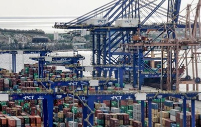 Греция продала порт Пирей китайской судоходной компании Cosco