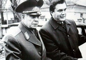 Янукович сравнил Кастро с Береговым, который помог ему снять судимости