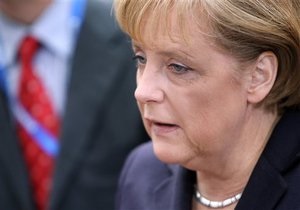 Меркель объяснила, почему не хочет выпускать общие для всей еврозоны долговые бумаги