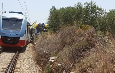 Зросла кількість загиблих під час зіткнення поїздів в Італії