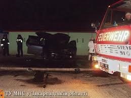 новости Ужгорода - В Ужгороде неизвестные сожгли Mercedes депутата облсовета