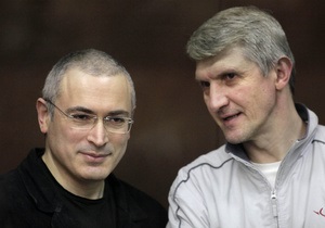 Ходорковскому сократили срок на год, он должен выйти на свободу в 2016 году