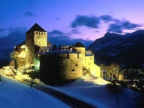 Лихтенштейн выдаст банковские тайны