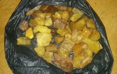 В Чернобыльской зоне полиция поймала копателей янтаря