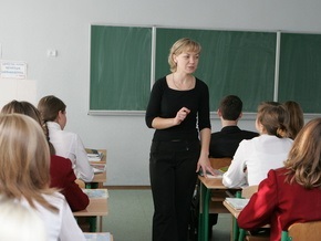 В Киеве учителям не выплатили надбавки
