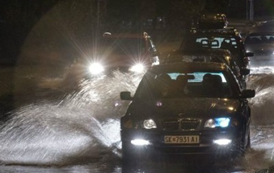 У повені в Македонії загинули 15 людей