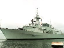Канадский фрегат обеспечит защиту судов от пиратов у берегов Сомали