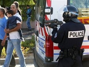 Полиция Франции предотвратила массовое убийство учителей в школе