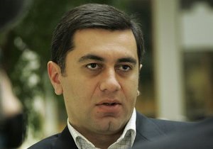Новости Грузии. Соратник Саакашвили, экс-министр обороны Ираклий Окруашвили вышел на свободу