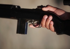 В Нагорном Карабахе солдат застрелил пятерых сослуживцев и покончил с собой