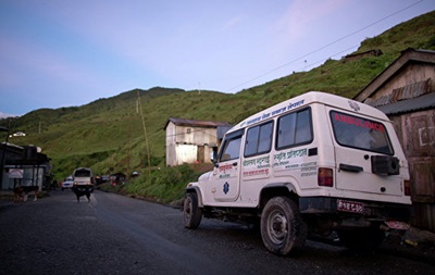 В Непале джип упал в пропасть: десять жертв