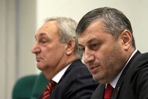 Абхазия и Южная Осетия усиливают охрану границ с Грузией