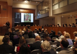В 2011 году Christie s и Sotheby s продали современного искусства на $1,7 млрд