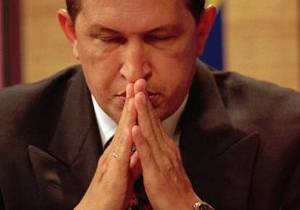 Перед новой операцией Чавес назвал своего преемника