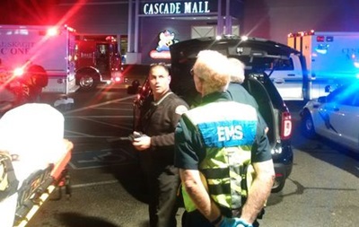 Выросло число жертв стрельбы в американском торговом центре