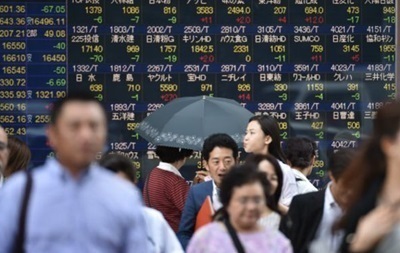 Зниженням котирувань почалися біржові торги в Токіо