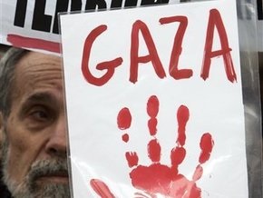 Палестинцы из сектора Газа пытаются прорваться в Египет