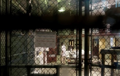 США эвакуировали 700 американцев из Гуантанамо