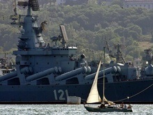 В Крыму прошел пикет с требованием вывести Черноморский флот