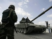 Российские танки занимают окраину Цхинвали