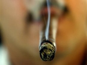 В Борисполе задержали контрабандную партию кубинских сигар
