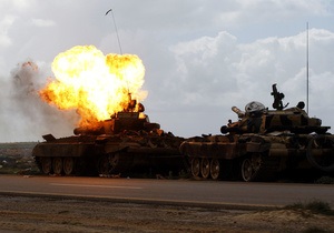 Войска Ливии обстреляли территорию Туниса