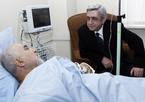 Состояние раненого кандидата в президенты Армении резко ухудшилось