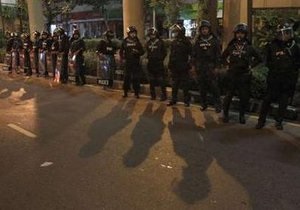Таиландские военные взяли под контроль деловой центр Бангкока