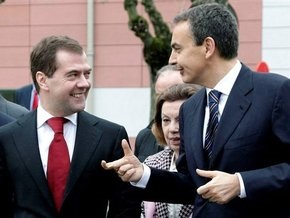 Премьер Испании выругался в присутствии Медведева