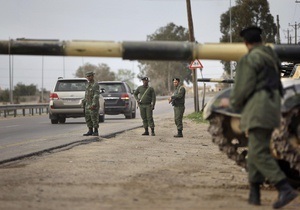 Войска Каддафи установили контроль над частью Мисраты