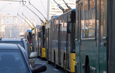 У Києві змінять тролейбусні маршрути