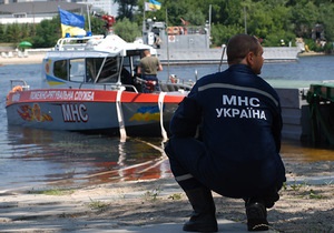 новости Киева - утонула женщина - В киевском озере утонула женщина