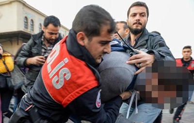 У Туреччині заарештовано понад півтори тисячі осіб за пости в соцмережах