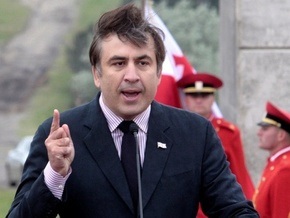 Саакашвили заложил первый камень в фундамент будущей 130-метровой башни