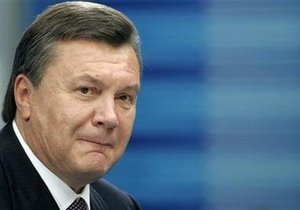 Reuters: Янукович обещает, что Украина не вступит в НАТО