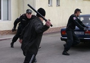 Прокуратура: В Харьковской области ранен один из сельчан, принявших милицию за рейдеров