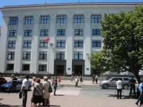 Сотрудников Луганской облгосадминистрации эвакуировали из-за угрозы взрыва