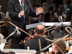 Пожилой британский дирижер и его жена добровольно ушли из жизни