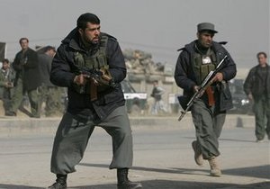 Мужчина в военной форме открыл стрельбу в аэропорту Кабула