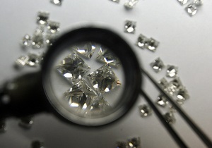 Стоимость алмазов, похищенных в аэропорту Брюсселя, занизили в 10 раз