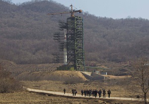 КНДР запустила ракету со спутником