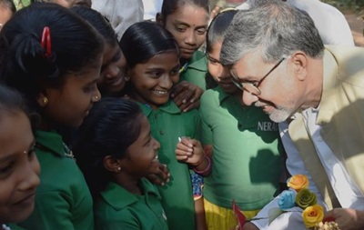 В Індії лауреату Нобелівської премії повернули вкрадений сертифікат