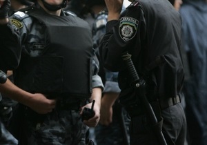 В Днепропетровске милиция задержала мужчину со взрывчаткой