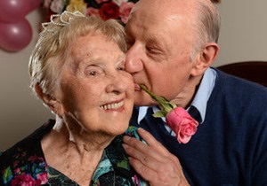 Новости Австралии: Жительница Австралии встретила своего идеального мужчину в 103 года