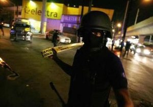 Жертвами беспорядков в мексиканской тюрьме стали не менее 14 заключенных
