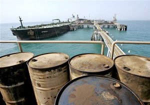 Мировые цены на нефть растут на данных из Китая